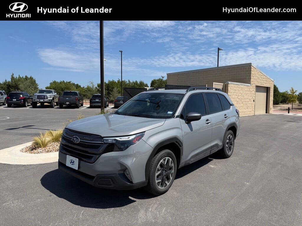 2025 Subaru Forester Premium
