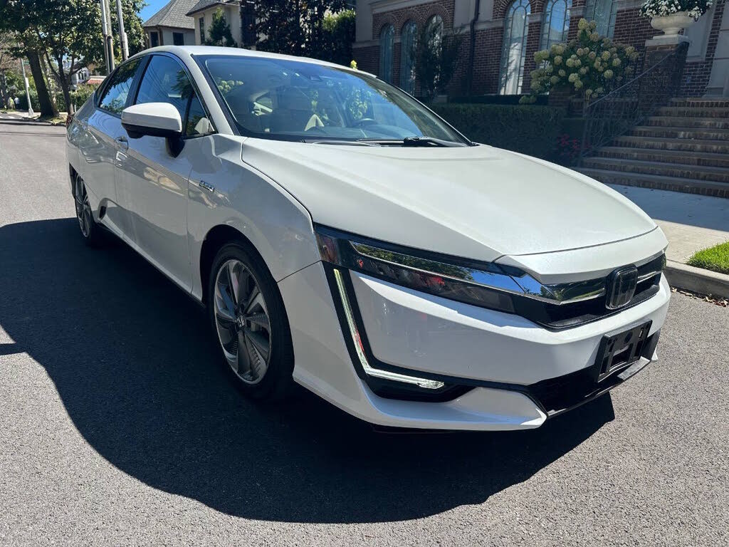 2018 Honda Clarity Touring Plug-In Hybrid