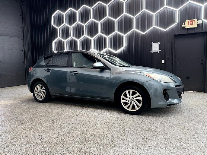 2013 Mazda 3 i Touring
