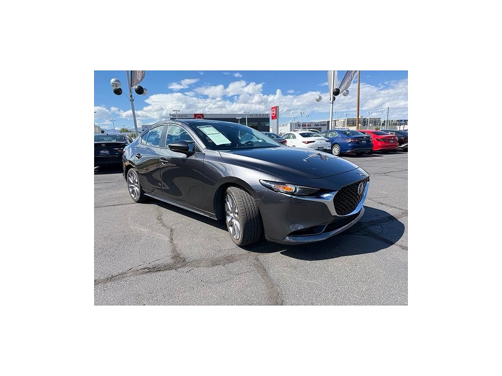 2022 Mazda Mazda3 Carbon Edition