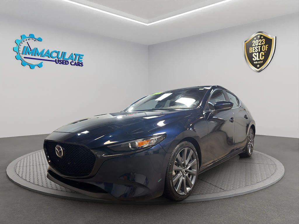 2022 Mazda Mazda3 Carbon Edition