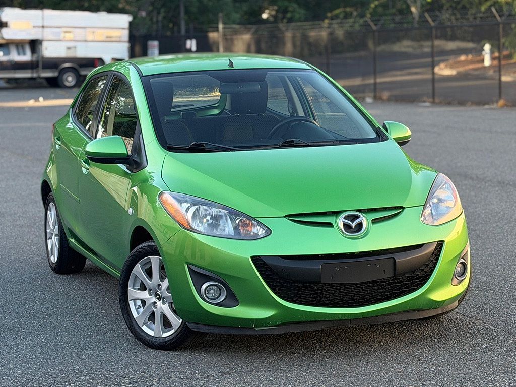 2013 Mazda Mazda2 Touring