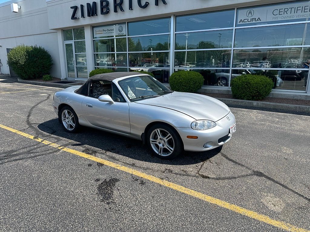 2004 Mazda MX-5 Miata LS