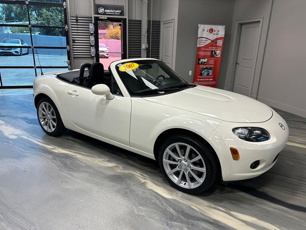 2007 Mazda MX-5 Miata Touring