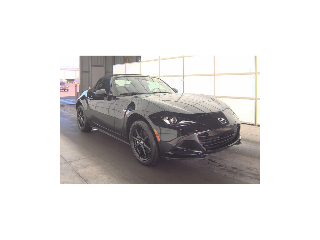 2025 Mazda MX-5 Miata Sport