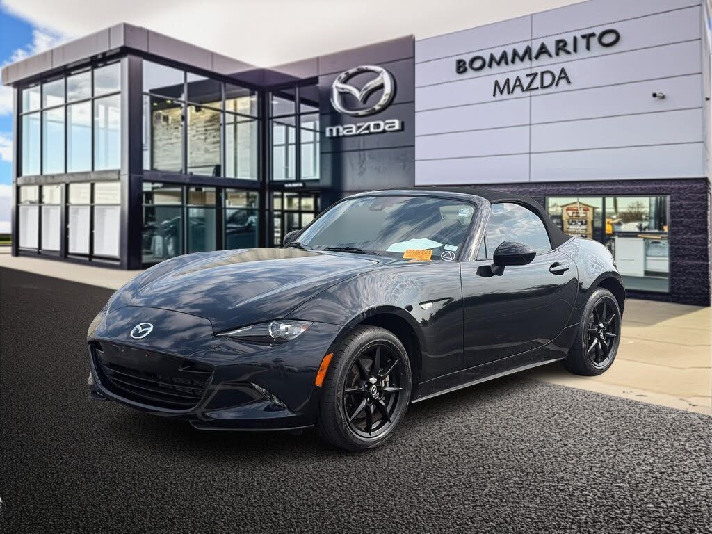 2022 Mazda Miata Sport