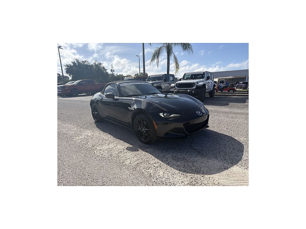 2025 Mazda Miata Sport