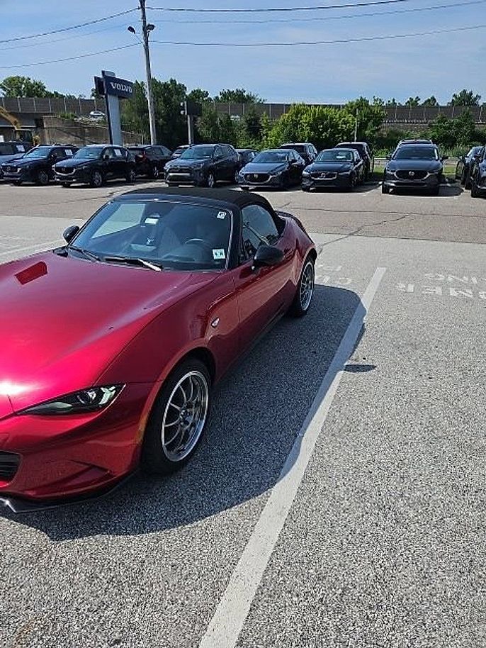 2025 Mazda MX-5 Miata Club