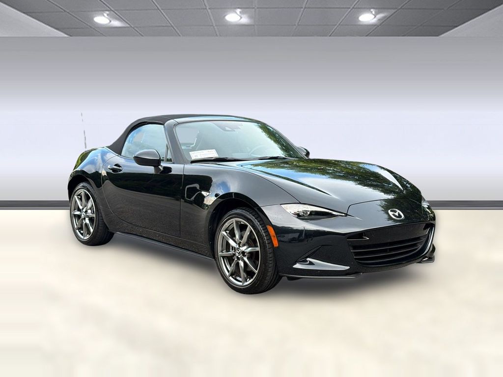 2022 Mazda MX-5 Miata Grand Touring