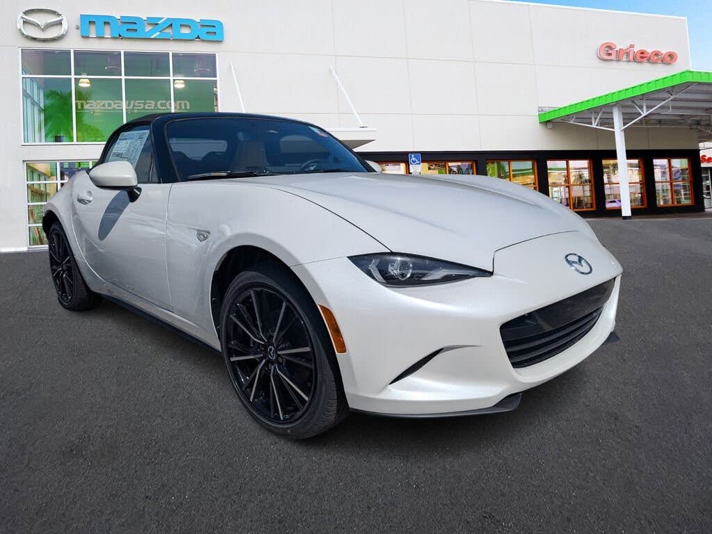 2026 Mazda MX-5 Miata Grand Touring