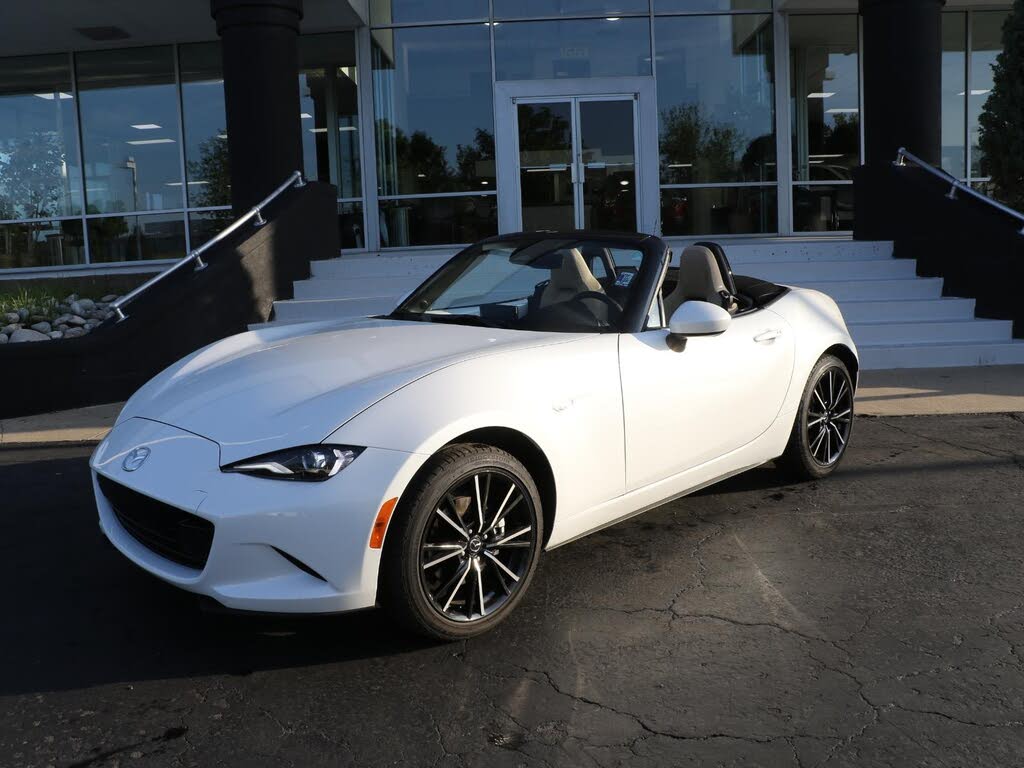 2025 Mazda MX-5 Miata Grand Touring