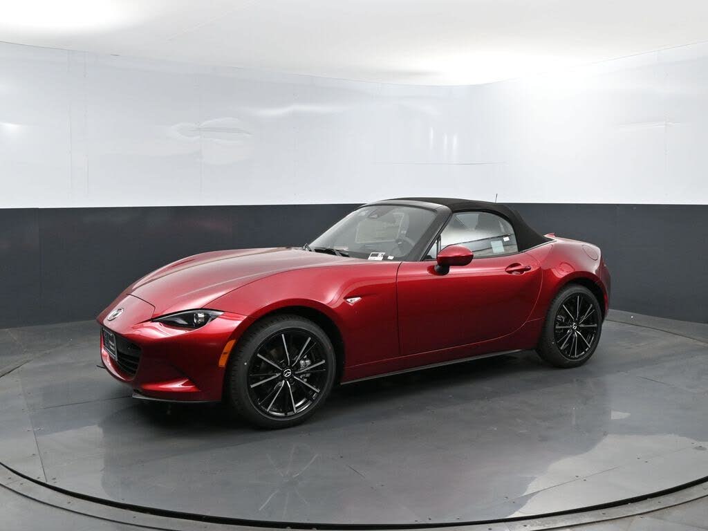 2026 Mazda MX-5 Miata Grand Touring