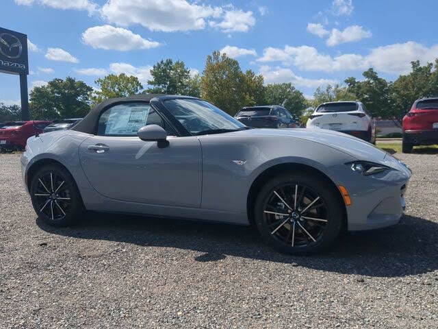 2026 Mazda MX-5 Miata Grand Touring