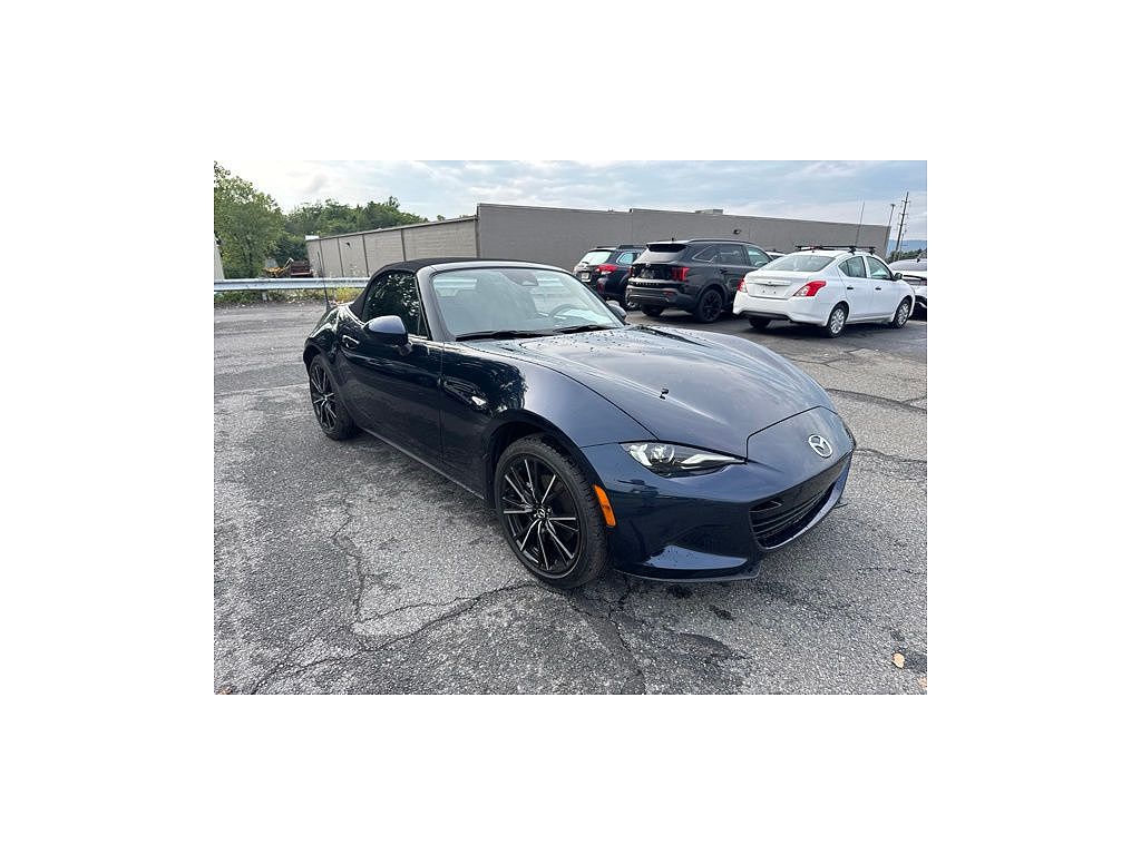 2025 Mazda Miata Grand Touring