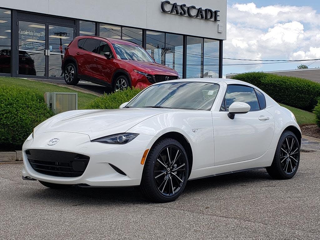 2026 Mazda MX-5 Miata RF Grand Touring