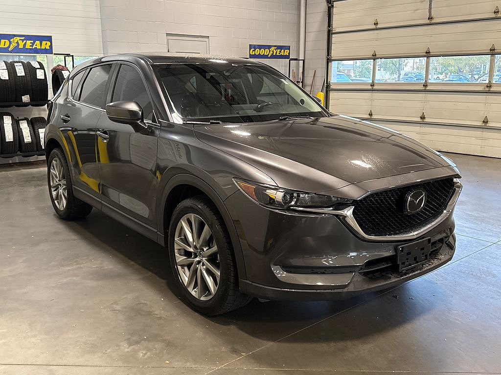 2021 Mazda CX-5 Carbon Edition