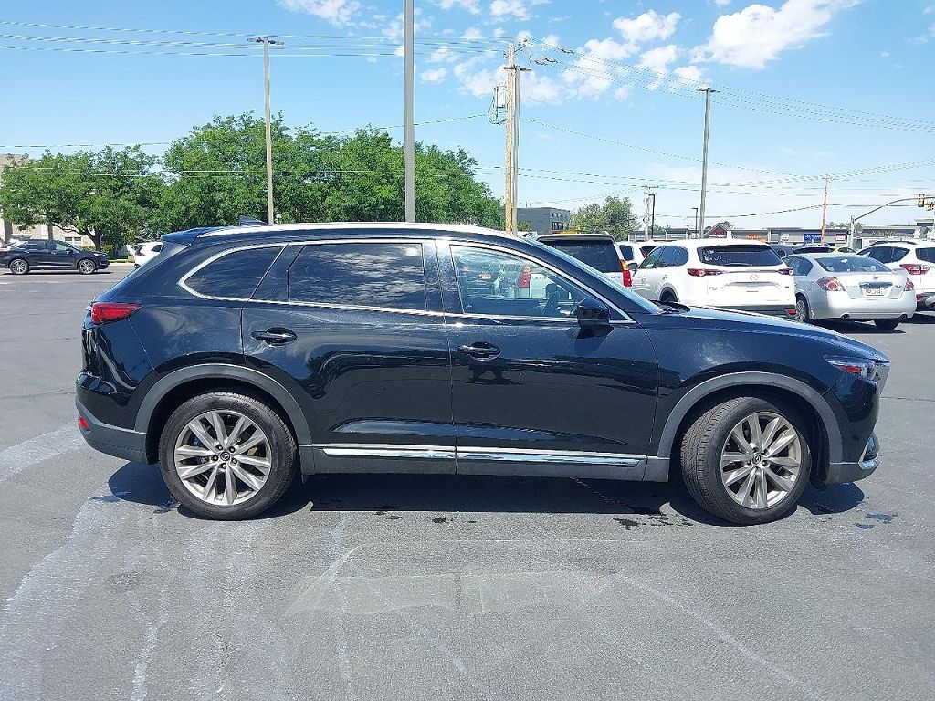 2018 Mazda CX-9 Signature