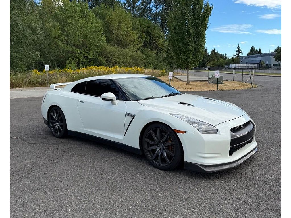 2009 Nissan GT-R Premium