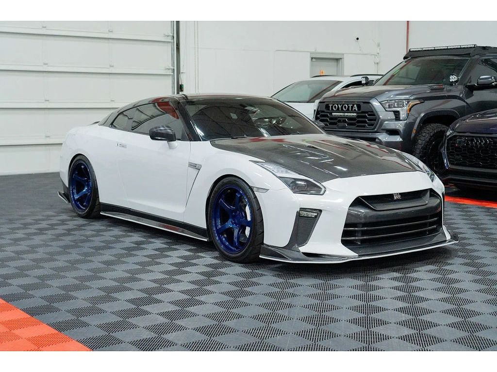 2009 Nissan GT-R Premium
