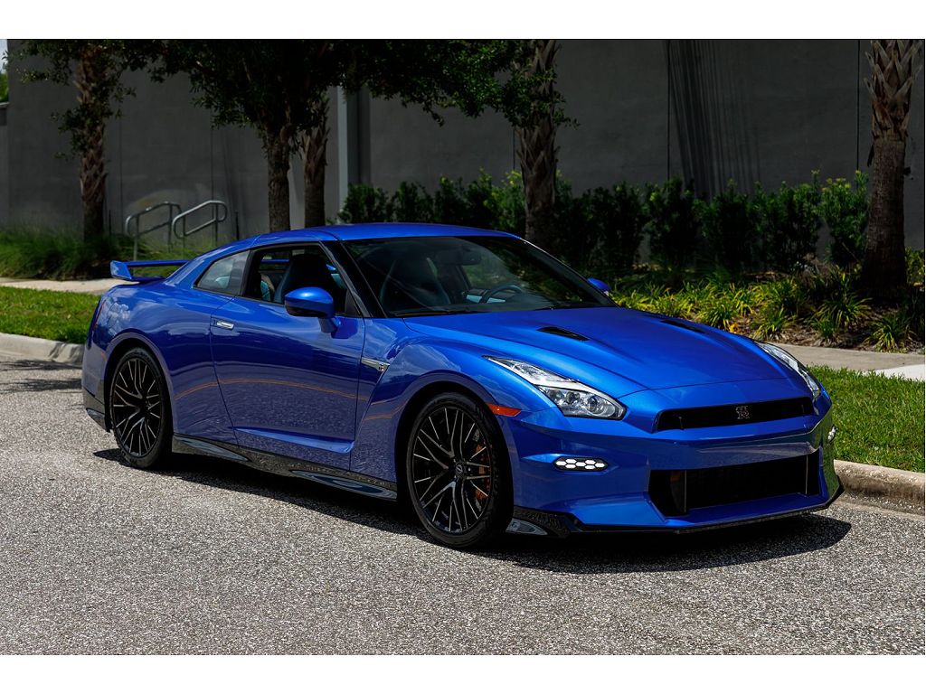 2024 Nissan GT-R Skyline Edition
