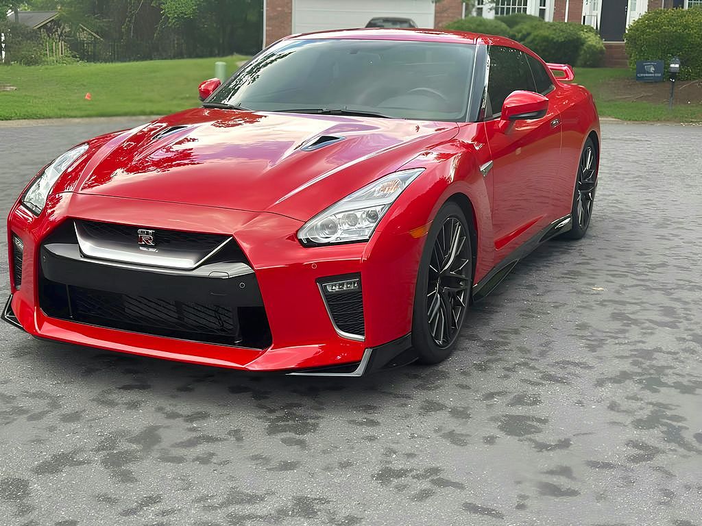 2021 Nissan GT-R T-spec