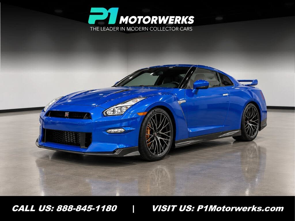 2024 Nissan GT-R T-spec