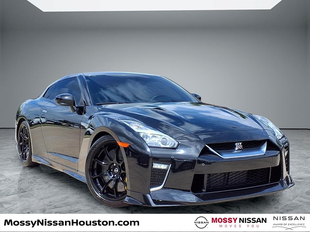 2021 Nissan GT-R Track Edition