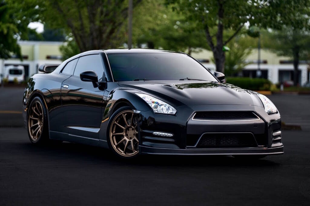 2014 Nissan GT-R Black Edition