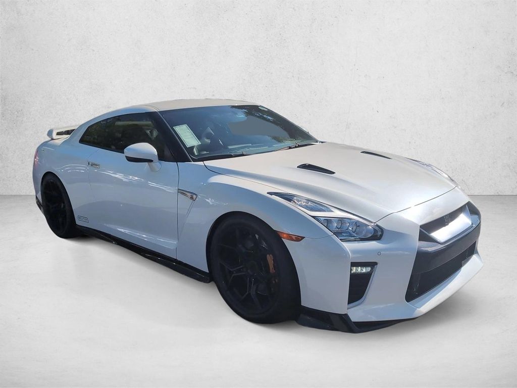 2020 Nissan GT-R Premium