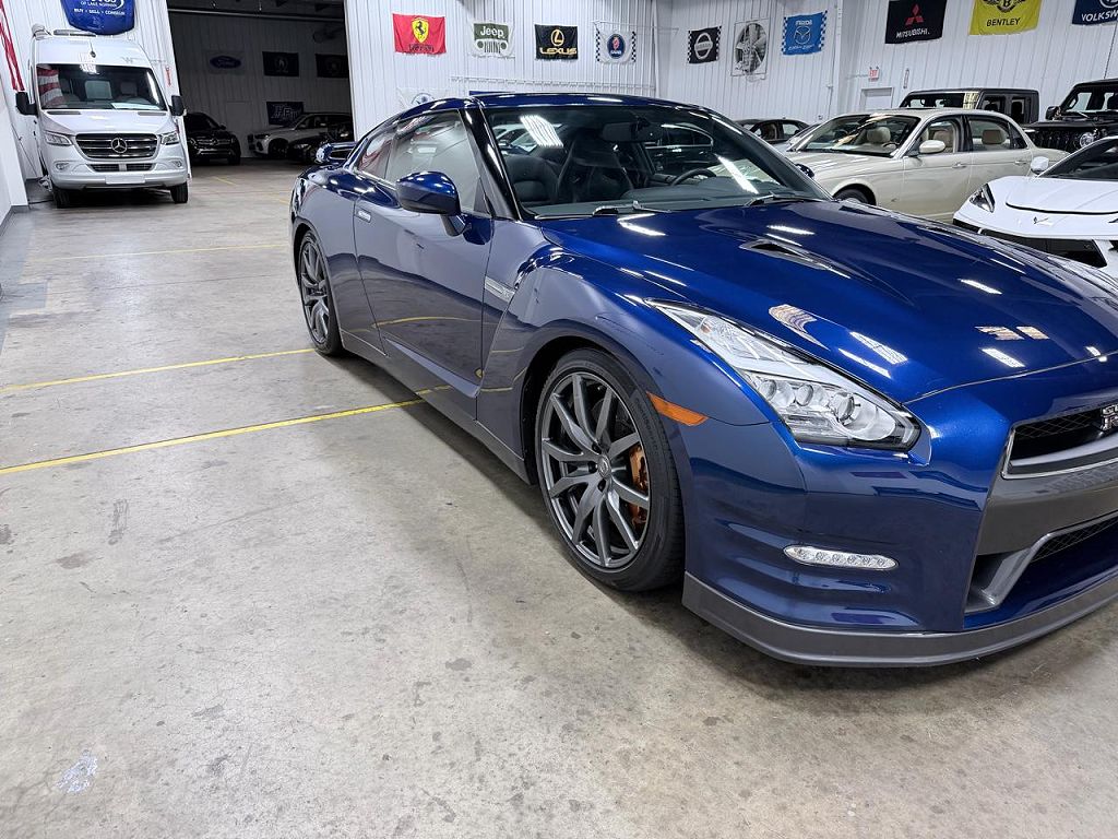 2014 Nissan GT-R Black Edition