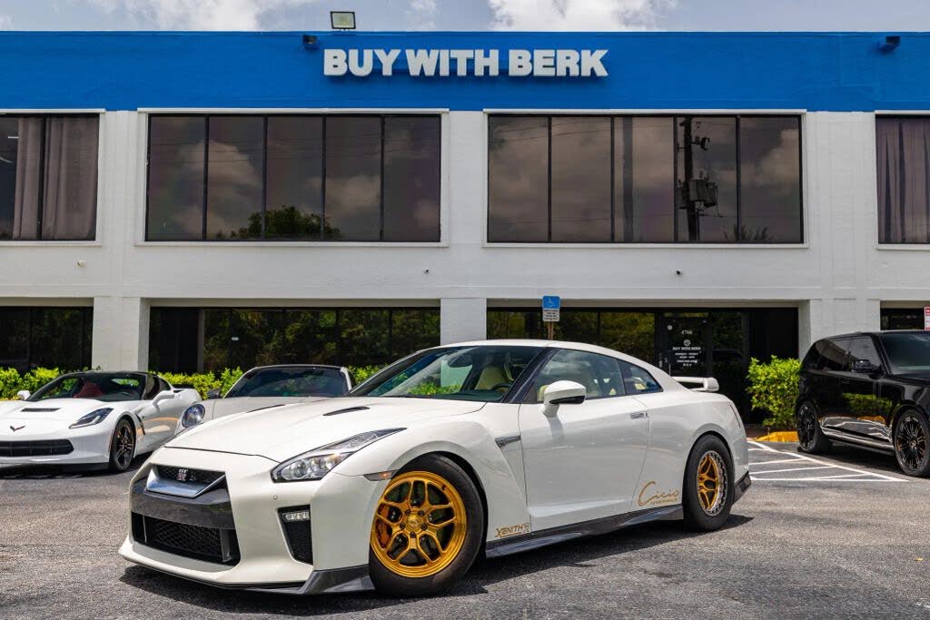 2017 Nissan GT-R Premium