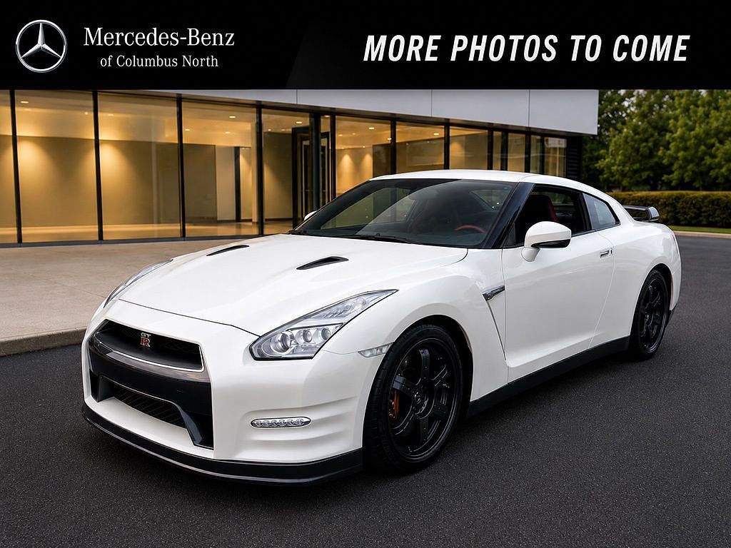 2015 Nissan GT-R Premium
