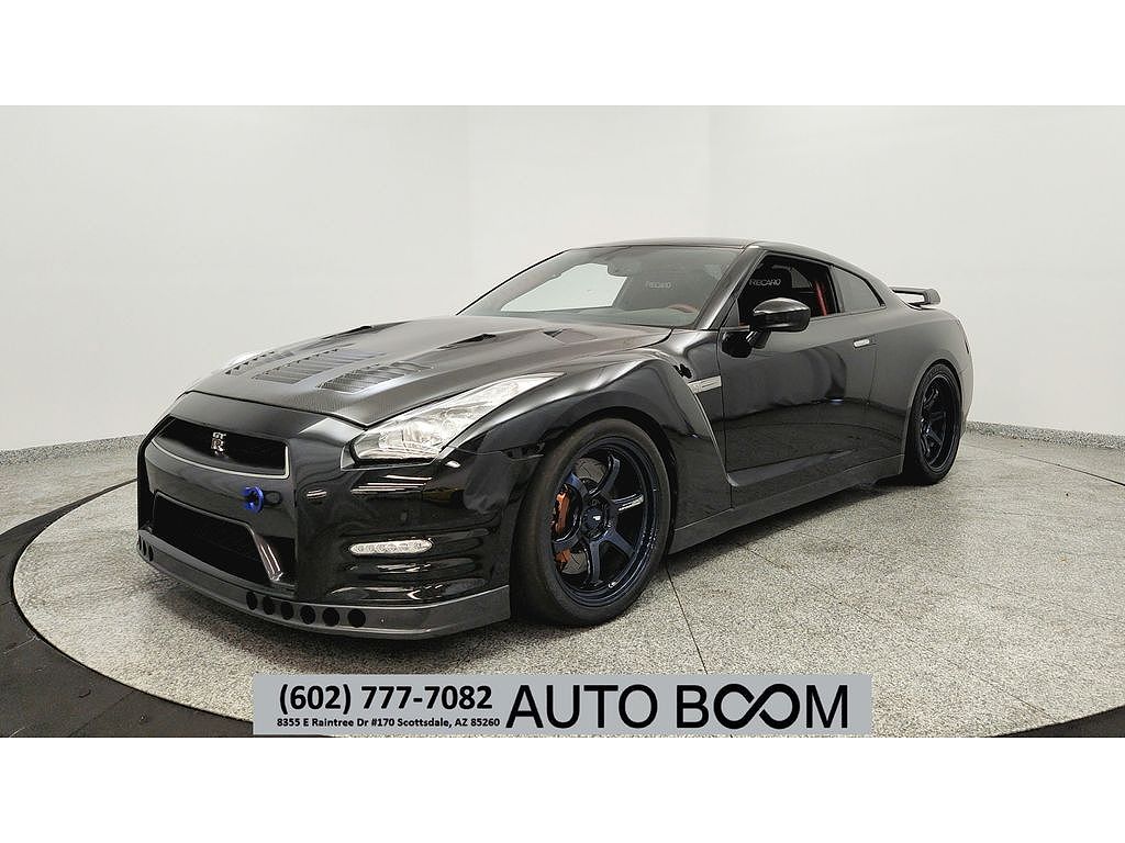 2014 Nissan GT-R Premium