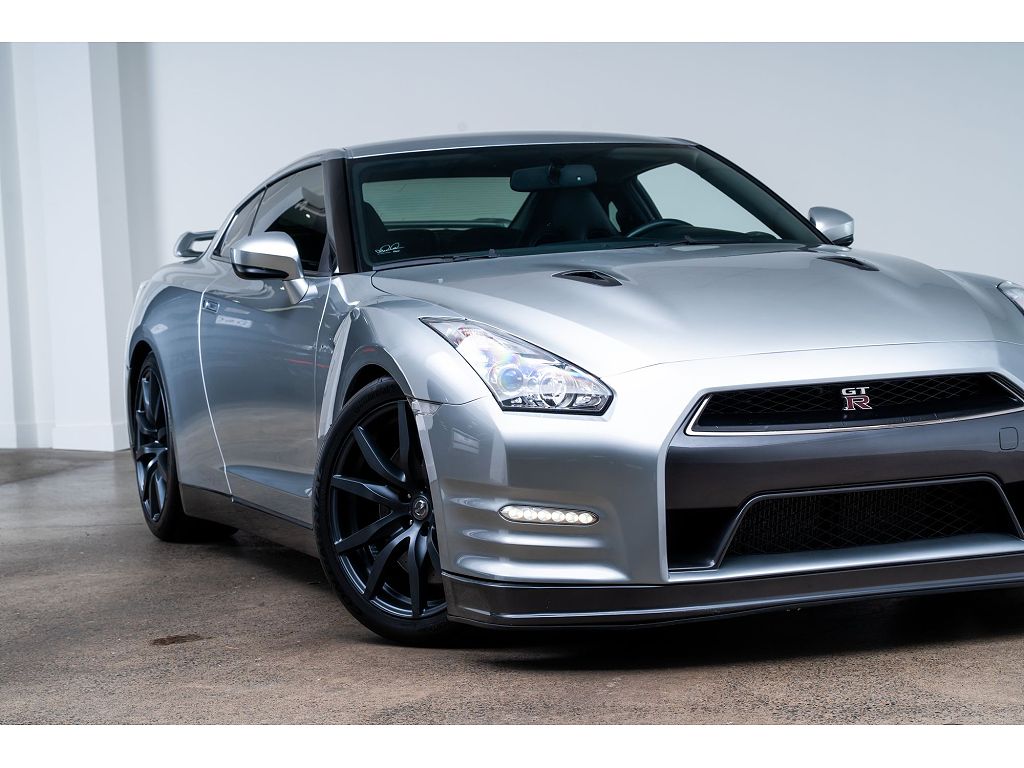 2014 Nissan GT-R Black Edition