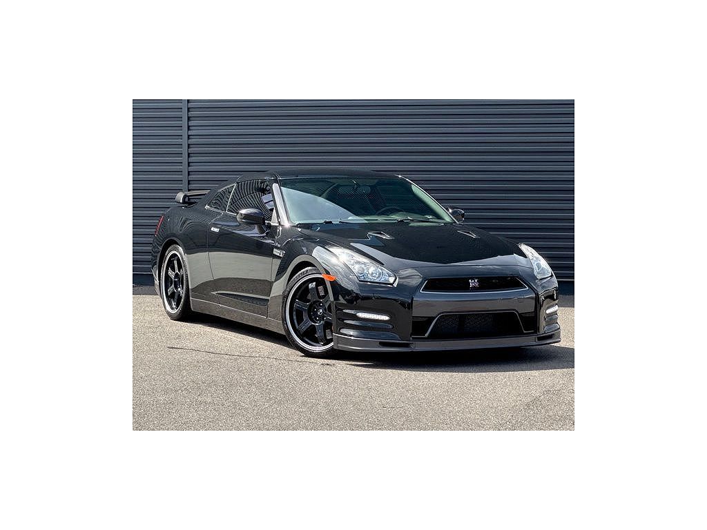 2014 Nissan GT-R Track Edition