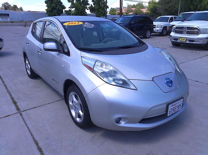 2012 Nissan Leaf photo 2