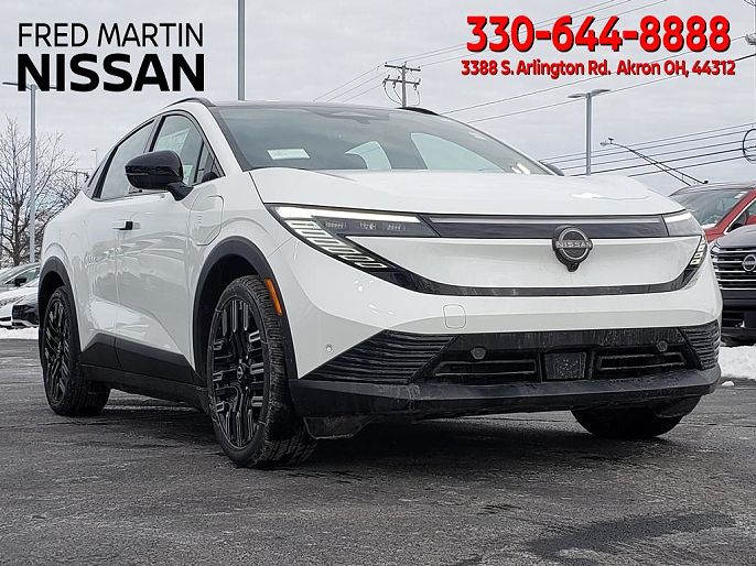 2026 Nissan LEAF Platinum+