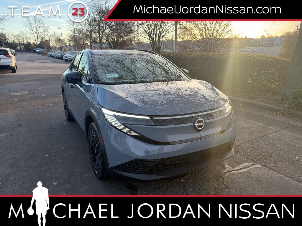 2026 Nissan LEAF Platinum+
