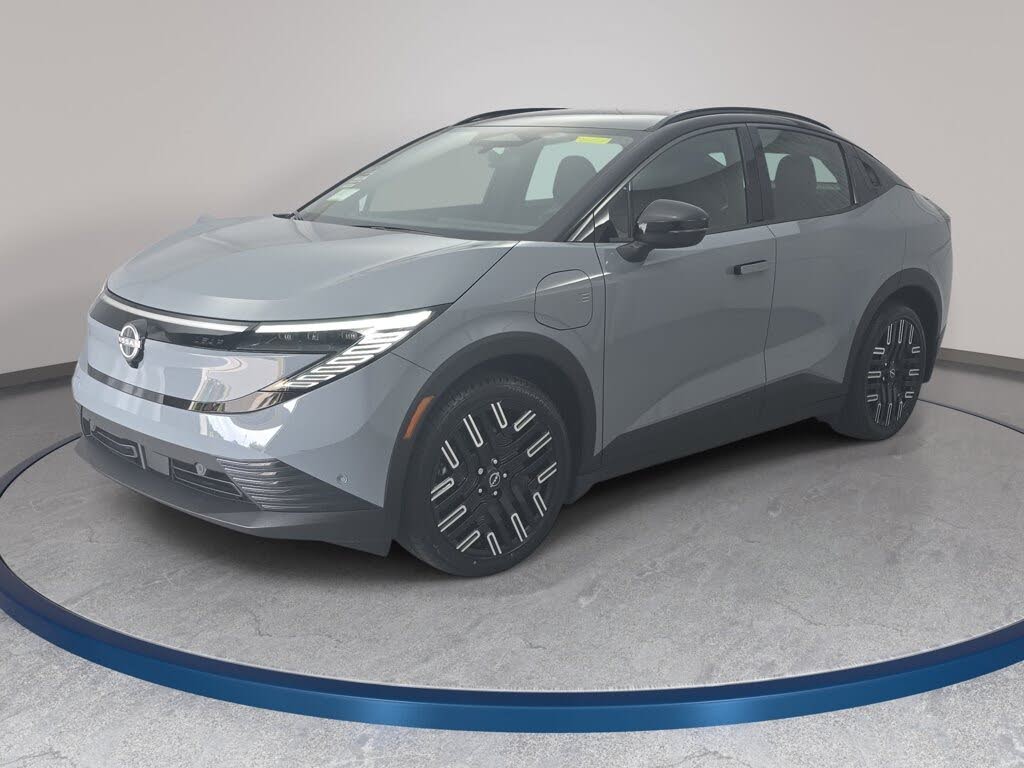 2026 Nissan LEAF Platinum+