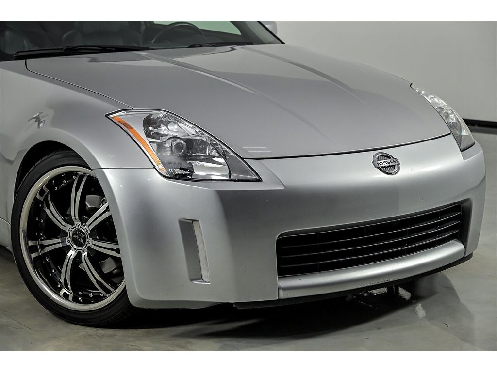 2003 Nissan Z