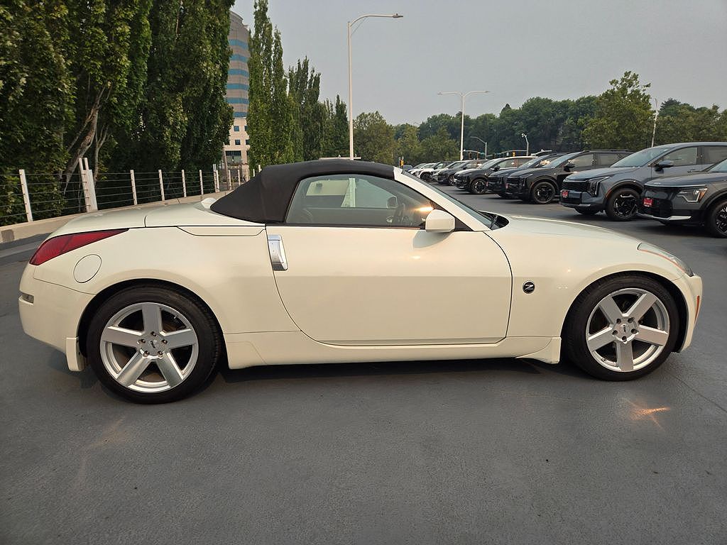 2004 Nissan Z Enthusiast