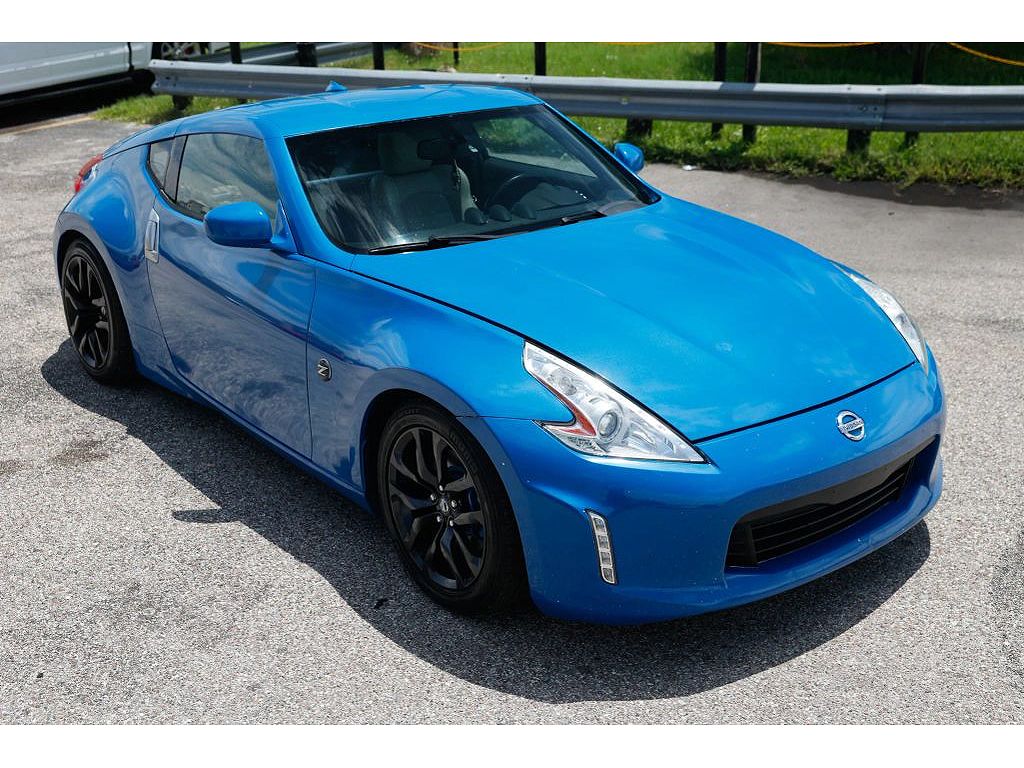 2009 Nissan Z Touring