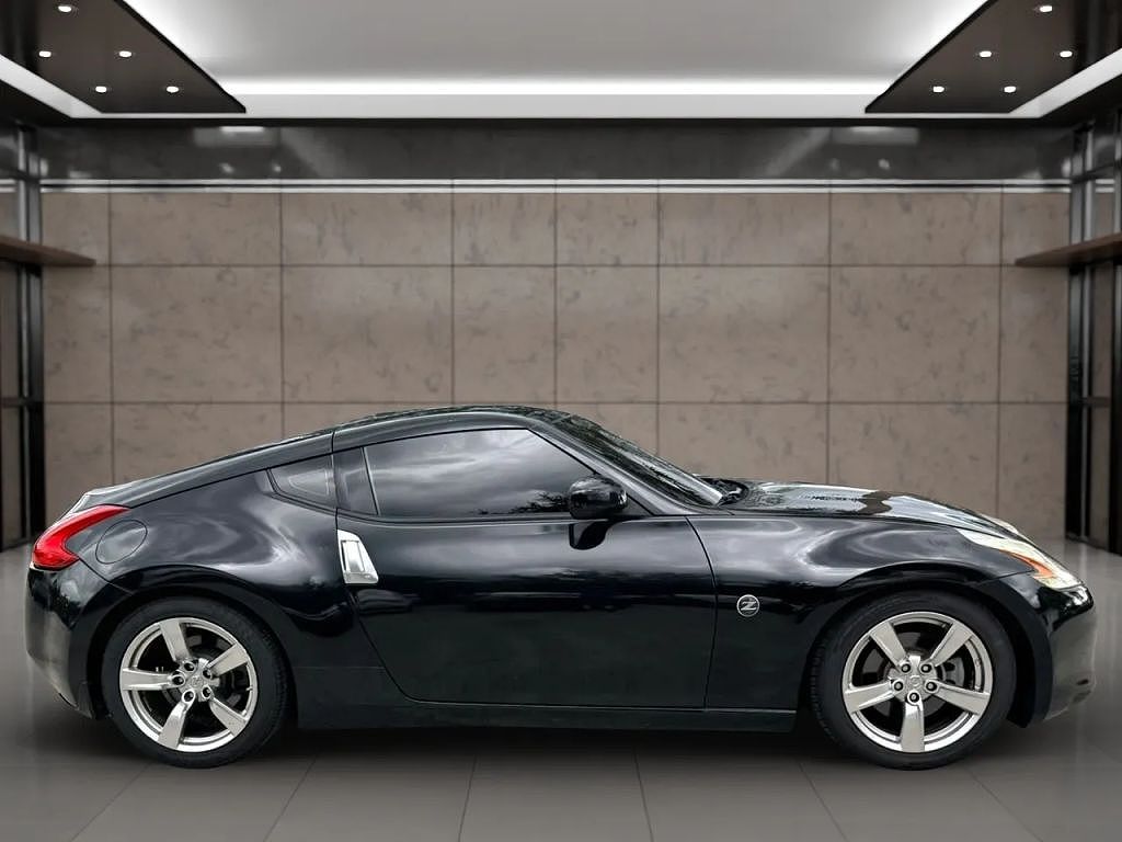 2009 Nissan 370Z Touring