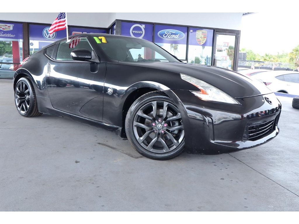 2017 Nissan 370Z Coupe Manual