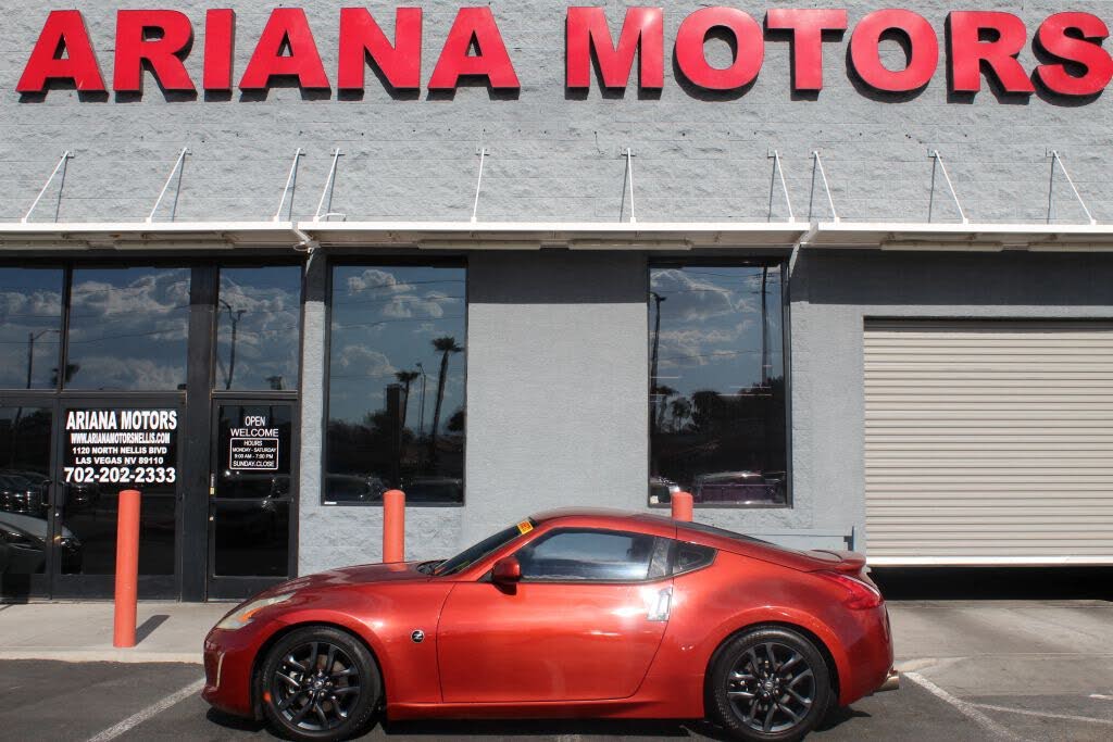 2016 Nissan Z Sport