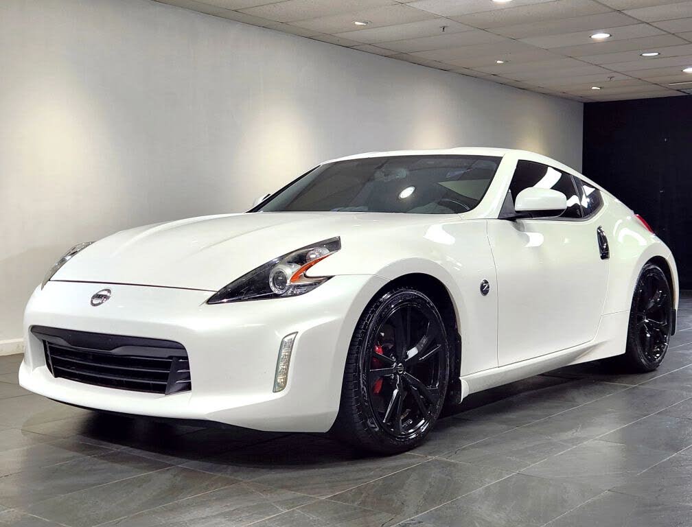 2020 Nissan 370Z Sport