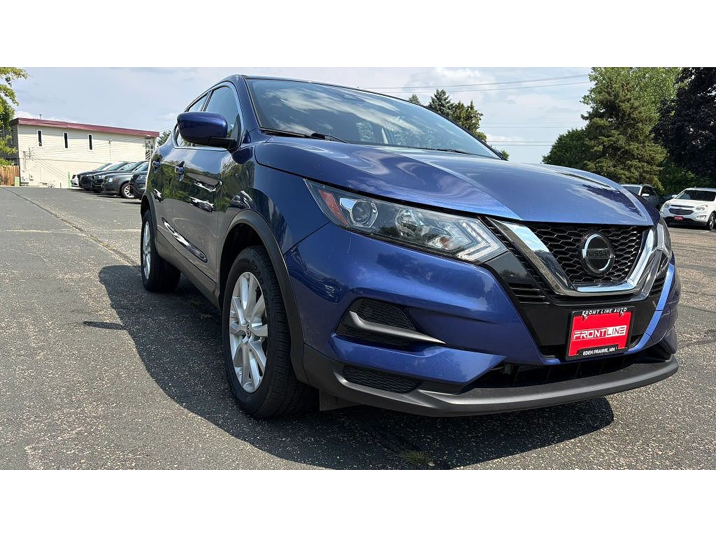 2022 Nissan Rogue Sport S