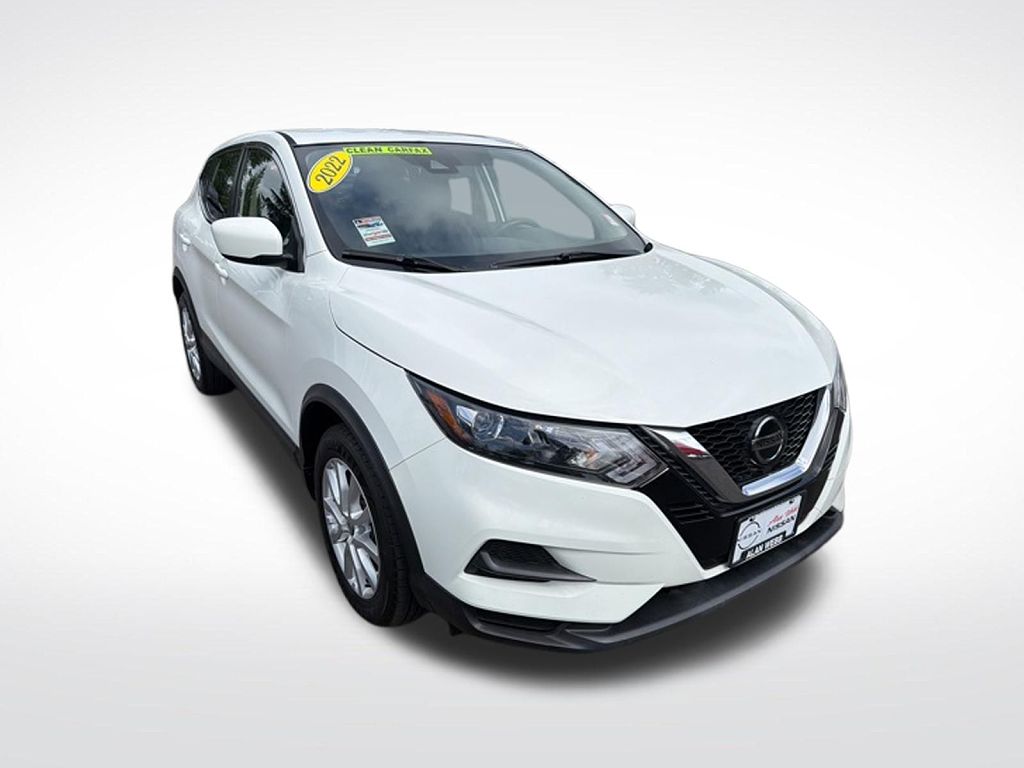 2022 Nissan Rogue Sport S