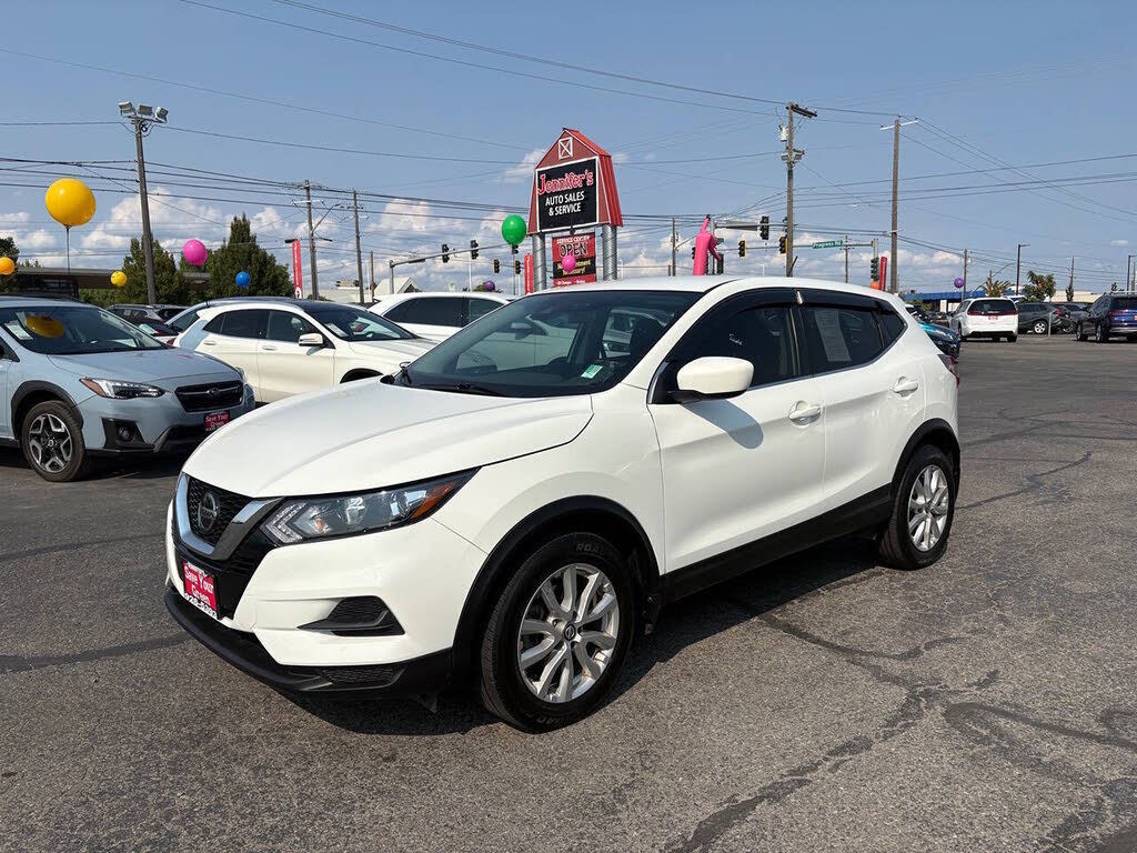 2022 Nissan Rogue Sport S