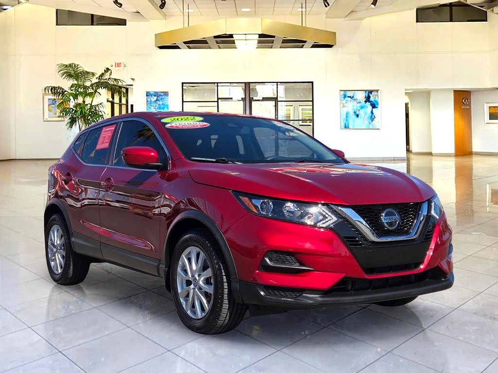 2022 Nissan Rogue Sport S